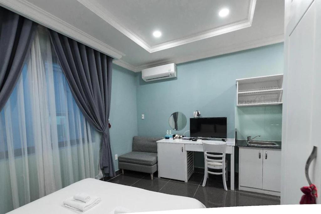 Hotel New Milano Airbn & Travel Ho Chi Minh City