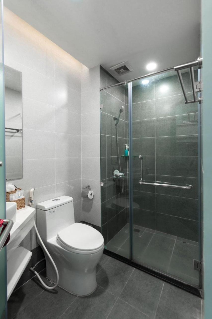 New Milano Airbn & Travel Hotel 3*